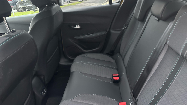 Peugeot 208 100kW Allure Premium + 50kWh 5dr Auto Electric Hatchback